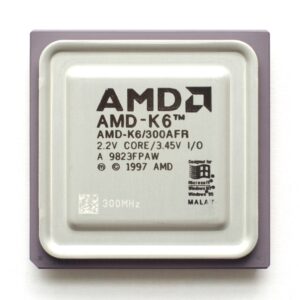 AMD K6 por Konstantin Lanzet vía Wikimedia Commons, bajo CC BY-SA 3.0