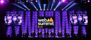 David Velez, fundador de Nubank, en Summit Rio 2023 por websummitrio bajo CC BY 2.0