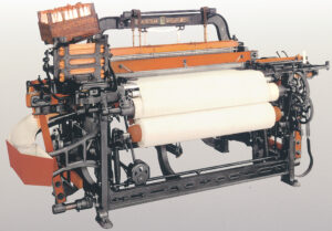 The World’s First Automatic Loom Machine por toyotamheurope bajo CC BY-NC-ND 2.0