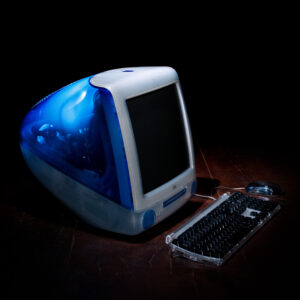 iMac G3 por pedromourapinheiro bajo CC BY-NC-SA 2.0